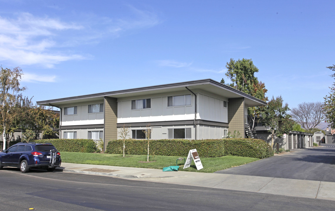 Logan Park in Fremont, CA - Building Photo