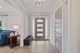 3865 Vic-Ar Ct in Atlanta, GA - Building Photo - Building Photo