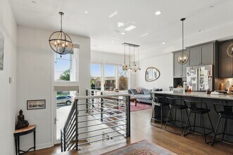 206 S 10th St in Nashville, TN - Building Photo - Building Photo