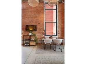 250 Park Ave, Unit 209 in Minneapolis, MN - Building Photo - Building Photo