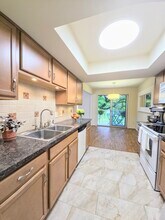 16810 Edloytom Way, Unit 177 in Clinton Township, MI - Foto de edificio - Building Photo