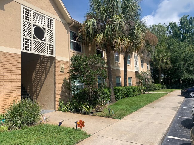 2425 Barley Club Dr, Unit 6 in Orlando, FL - Building Photo - Building Photo