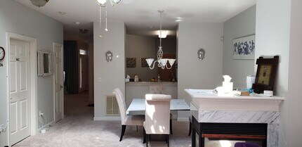 404 Sawgrass Hill Ct in Cary, NC - Building Photo - Building Photo