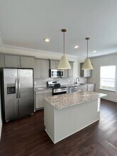 5534 Stream Ln in Chattanooga, TN - Foto de edificio - Building Photo