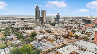 308 St Louis St in Mobile, AL - Building Photo - Building Photo