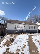35 S Barat Ave in Ferguson, MO - Building Photo