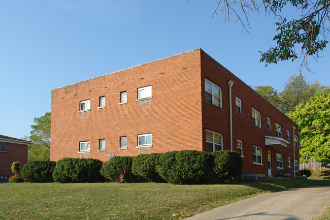 1619 Alexandria Dr in Lexington, KY - Foto de edificio - Building Photo