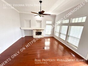 12920 Vidorra Vista Dr in San Antonio, TX - Building Photo - Building Photo