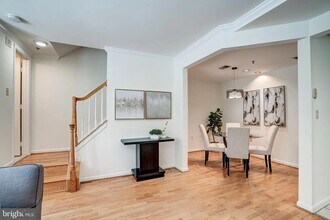 2411 20th St NW in Washington, DC - Building Photo - Building Photo