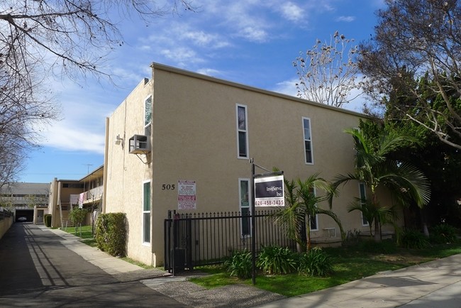 APT 505 LINCO in Monterey Park, CA - Foto de edificio - Building Photo