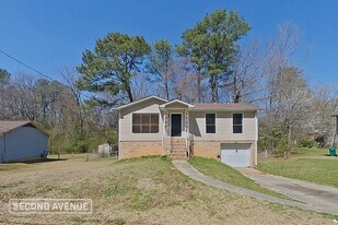 434 15th Terrace NW in Center Point, AL - Building Photo