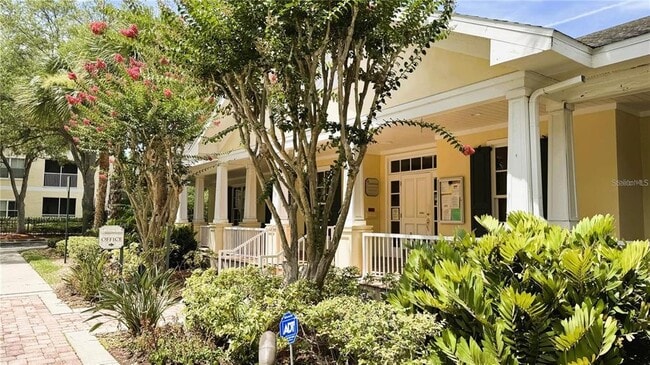 18115 Sterling Gate Cir in Tampa, FL - Building Photo - Building Photo