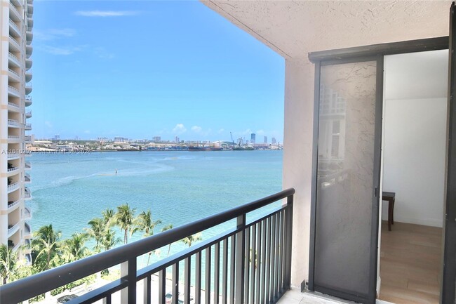 property at 540 Brickell Key Dr