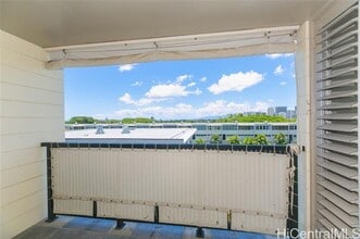 3805 Kanaina Ave in Honolulu, HI - Building Photo - Building Photo