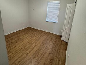 10608 Savannah Wood Ct in Orlando, FL - Building Photo - Building Photo