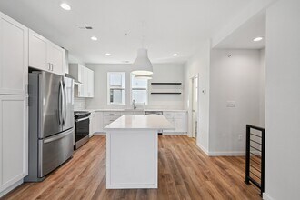 1070 Balsam St in Lakewood, CO - Foto de edificio - Building Photo