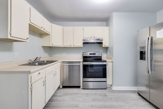 803 Ash St Ext in Springfield, GA - Building Photo - Building Photo