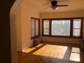 5410 W Ardmore Ave in Chicago, IL - Building Photo - Building Photo