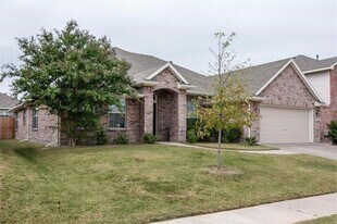 13049 Fencerow Rd in Fort Worth, TX - Building Photo