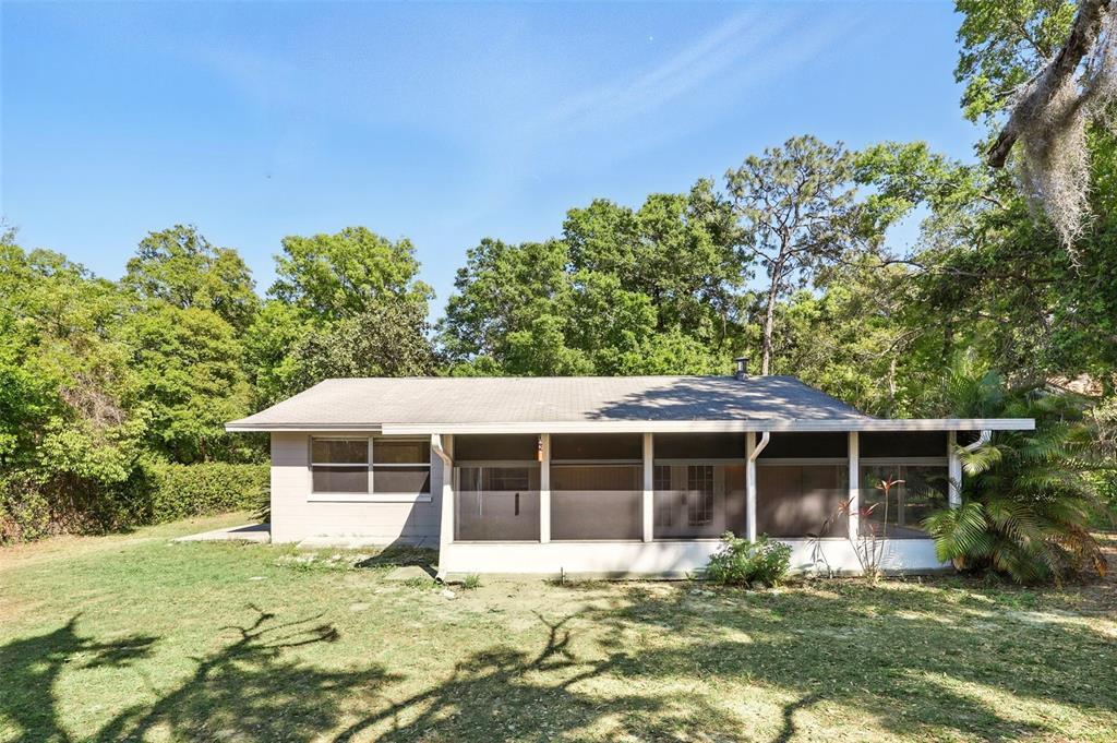 1617 Acacia Rd in Apopka, FL - Building Photo