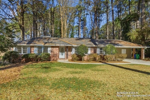 2968 Sylvan Ramble Rd NE in Atlanta, GA - Building Photo