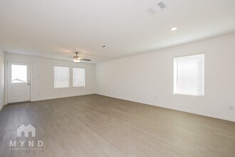 2705 Mistwood Dr in Fort Worth, TX - Building Photo - Building Photo