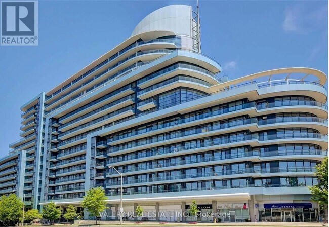 property at 2885 Bayview Ave