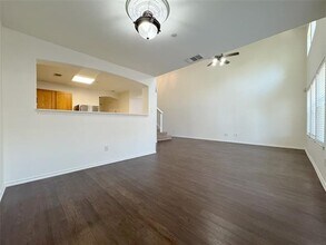 10188 Wake Bridge Dr in Frisco, TX - Foto de edificio - Building Photo