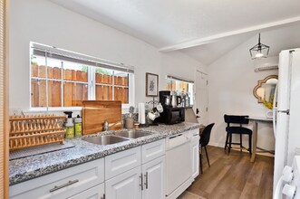 210A Marshall Ave in Roseville, CA - Building Photo - Building Photo