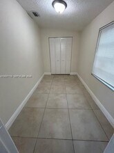 1828 NW 93rd Terrace in Miami, FL - Building Photo - Building Photo