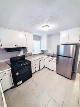 2705 Charleston Dr in Jackson, MS - Building Photo - Building Photo