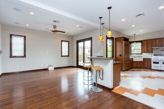 3749 Elliott St in San Diego, CA - Building Photo - Building Photo