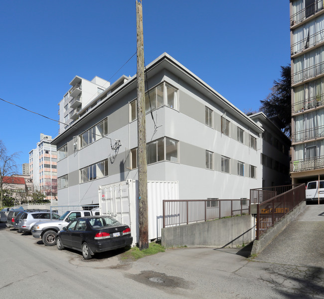 1860 Nelson St in Vancouver, BC - Building Photo - Building Photo