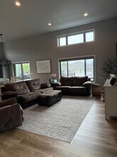5257 8th Ct W in West Fargo, ND - Building Photo - Building Photo