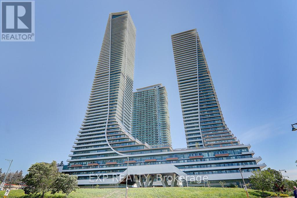 20-620 Shore Breeze Dr in Toronto, ON - Building Photo