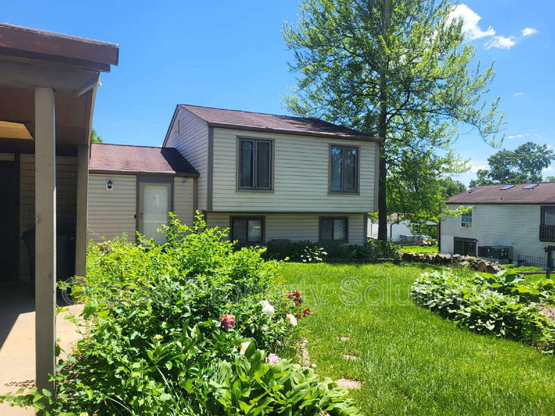 6634 Dovecote Dr in Columbia, MD - Building Photo