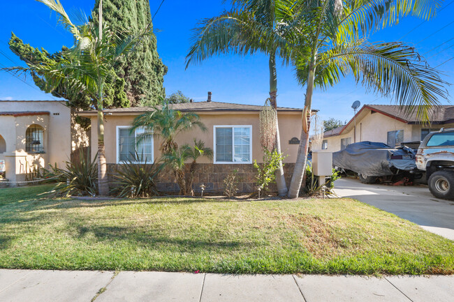 9608 Olive St in Bellflower, CA - Building Photo - Building Photo