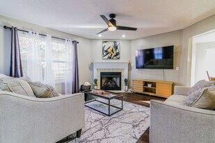 5451 Drum Rd in Indianapolis, IN - Building Photo