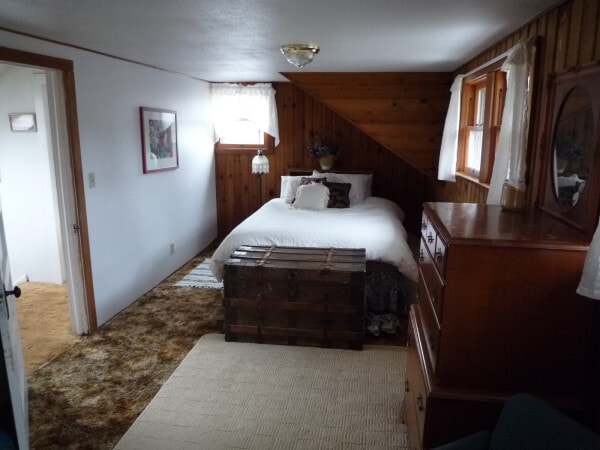 property at 181 S 1st Ave