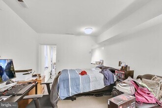 258 S 9th St in Philadelphia, PA - Building Photo - Building Photo