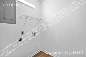 26 Lakeside Dr in Little Rock, AR - Building Photo - Building Photo