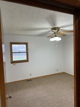 9418 Meredith Ave in Omaha, NE - Building Photo - Building Photo