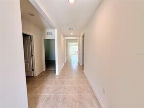 5067 Tana Ter in St. Cloud, FL - Building Photo - Building Photo