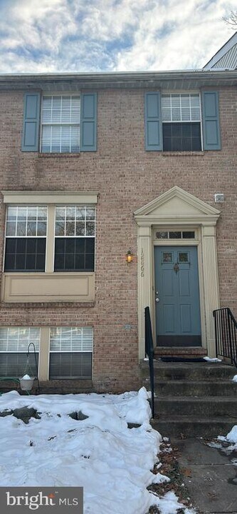 12866 Effingham Ct in Woodbridge, VA - Building Photo