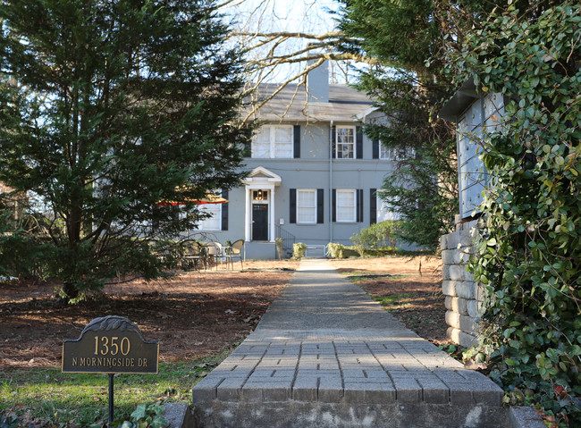 1350 N Morningside Dr in Atlanta, GA - Foto de edificio - Building Photo