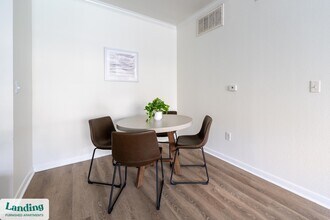 6533 Patti Dr, Unit 806 in Corpus Christi, TX - Building Photo - Building Photo