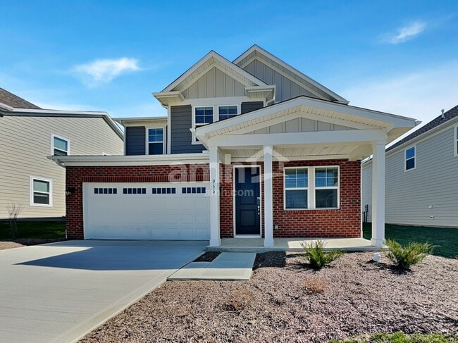 property at 956 Heritage Blvd