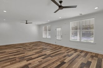 2374 Forrest Ave in Memphis, TN - Building Photo - Building Photo