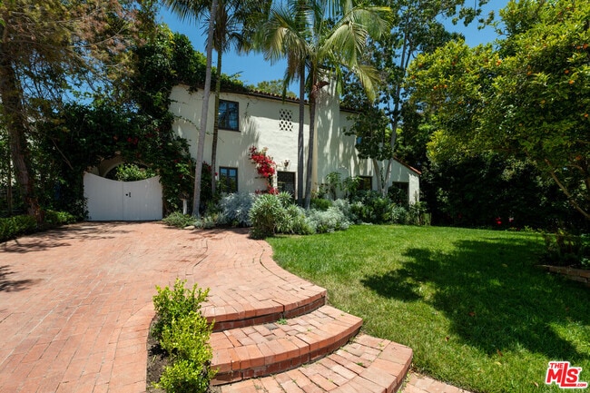 property at 231 23rd St