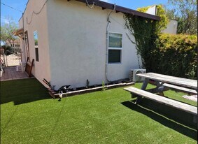 435 E Drachman St in Tucson, AZ - Building Photo